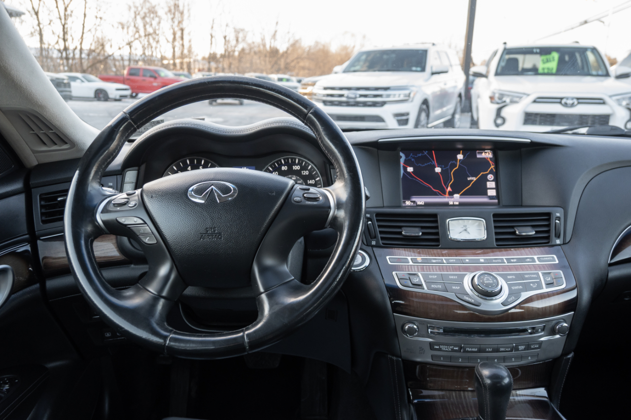 Infiniti M37 4dr Sdn AWD 2012