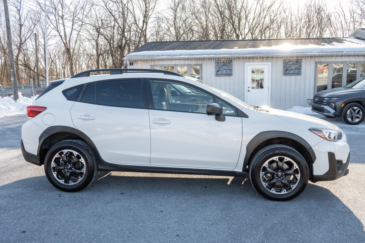 Subaru Crosstrek Base 2023