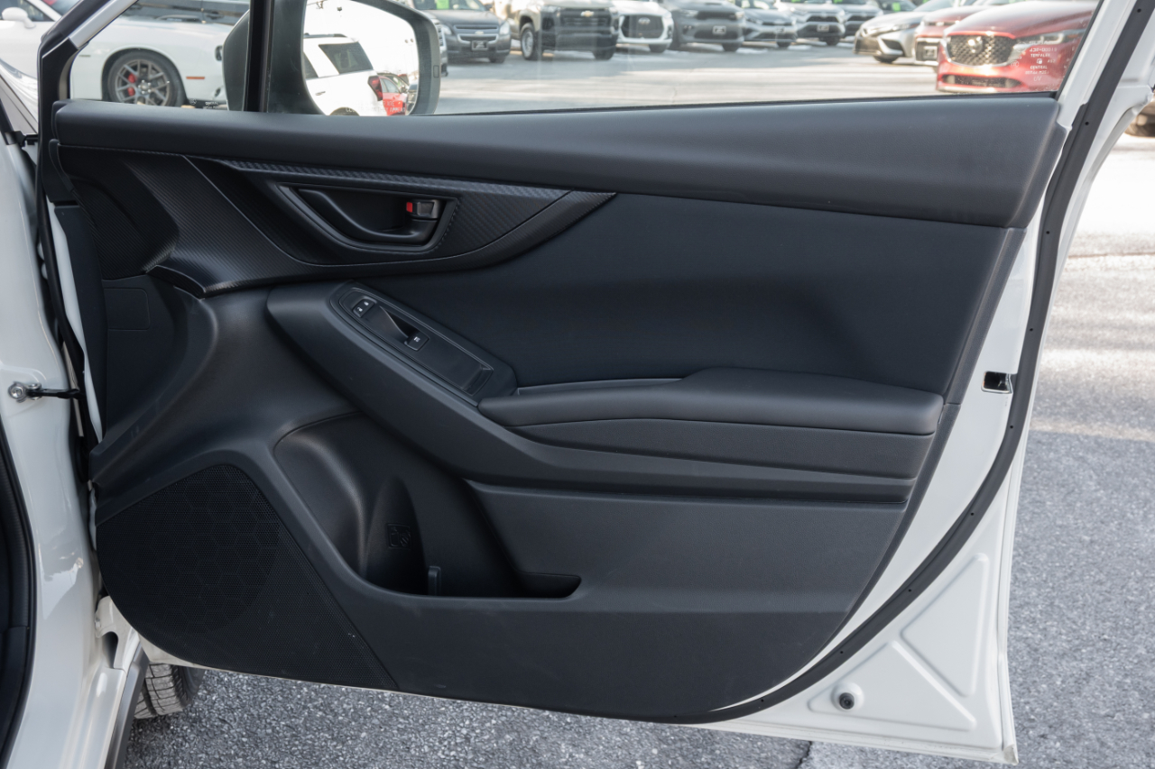 Subaru Crosstrek Base 2023