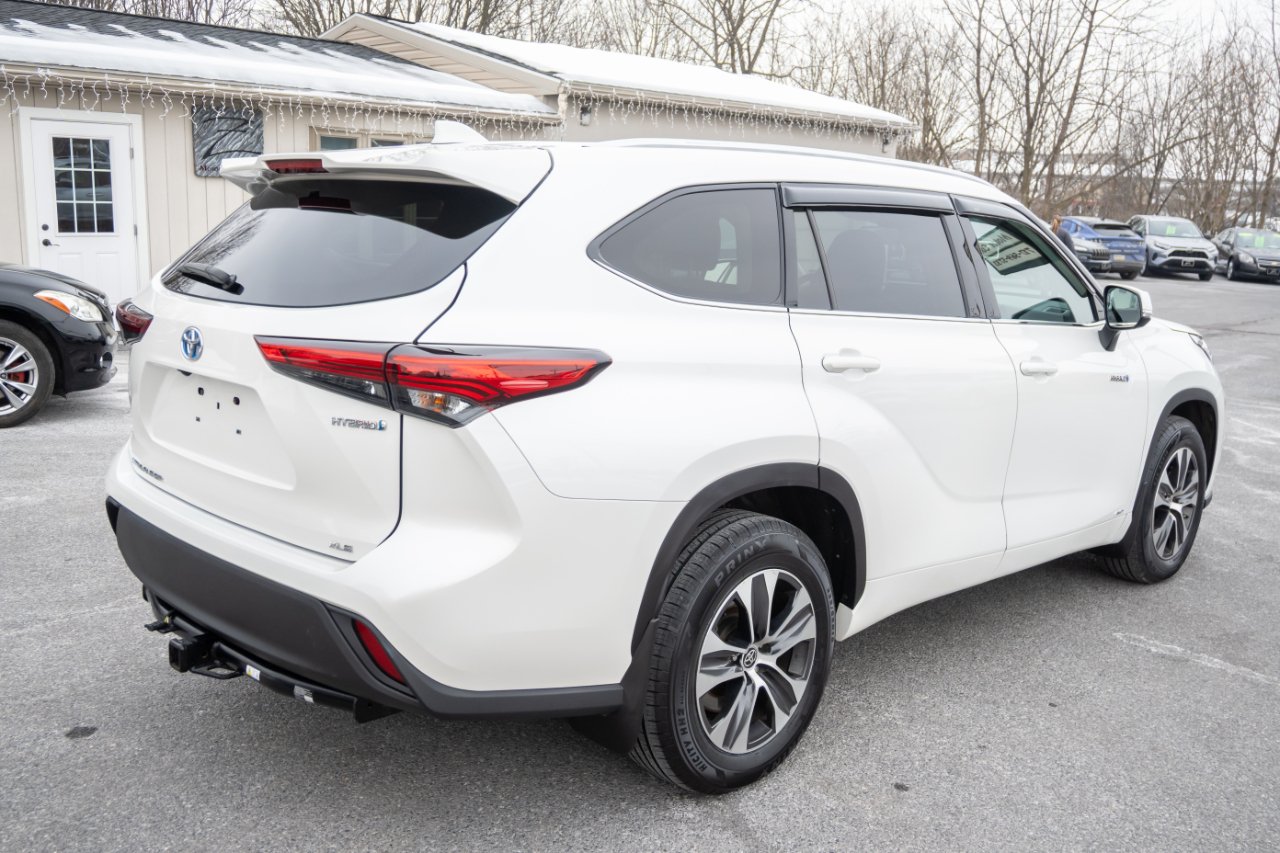 Toyota Highlander  2021