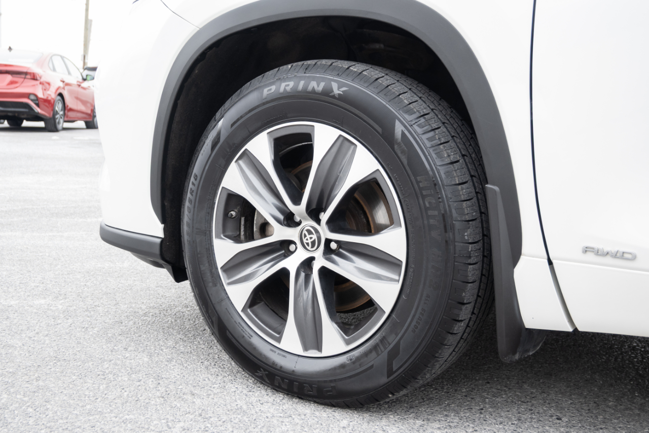 Toyota Highlander  2021