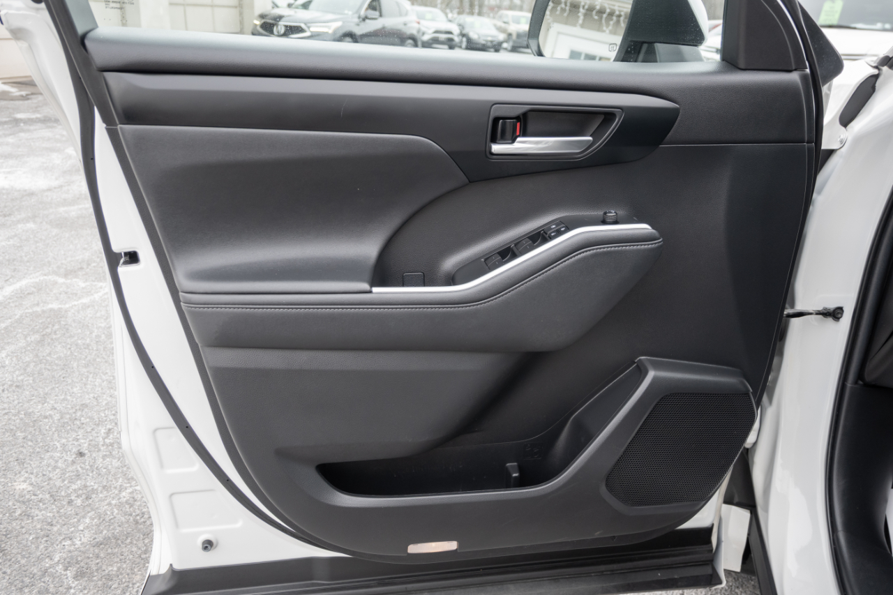 Toyota Highlander  2021