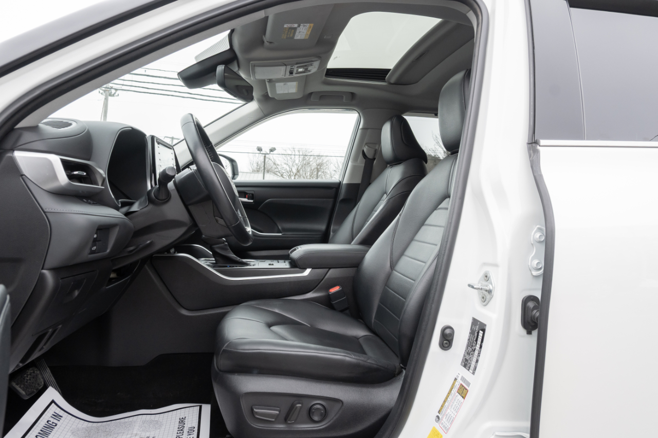 Toyota Highlander  2021