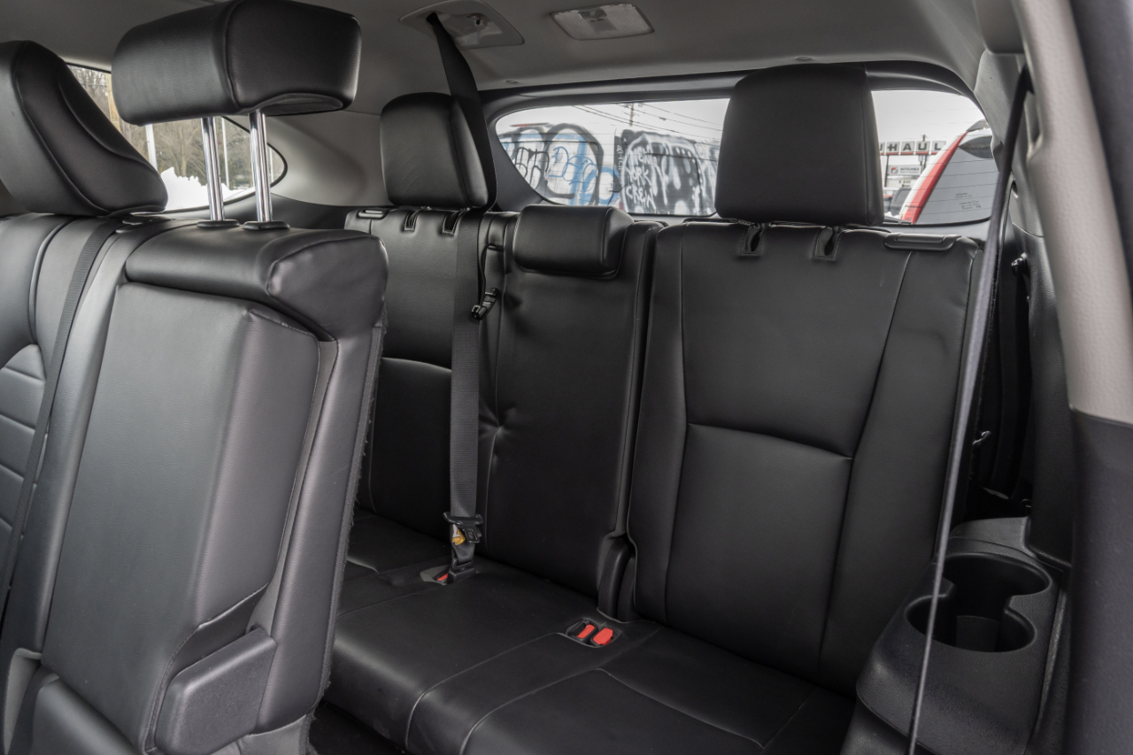 Toyota Highlander  2021