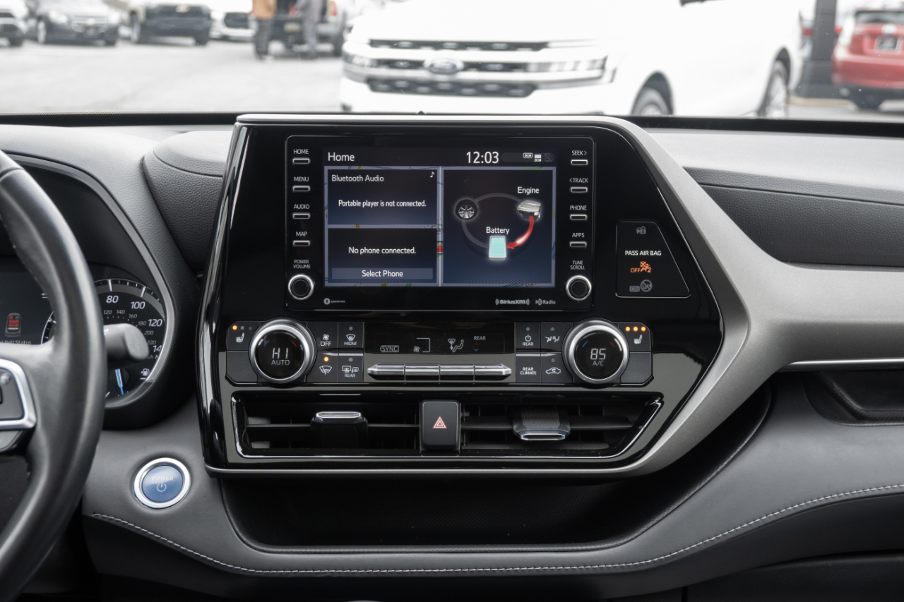 Toyota Highlander  2021