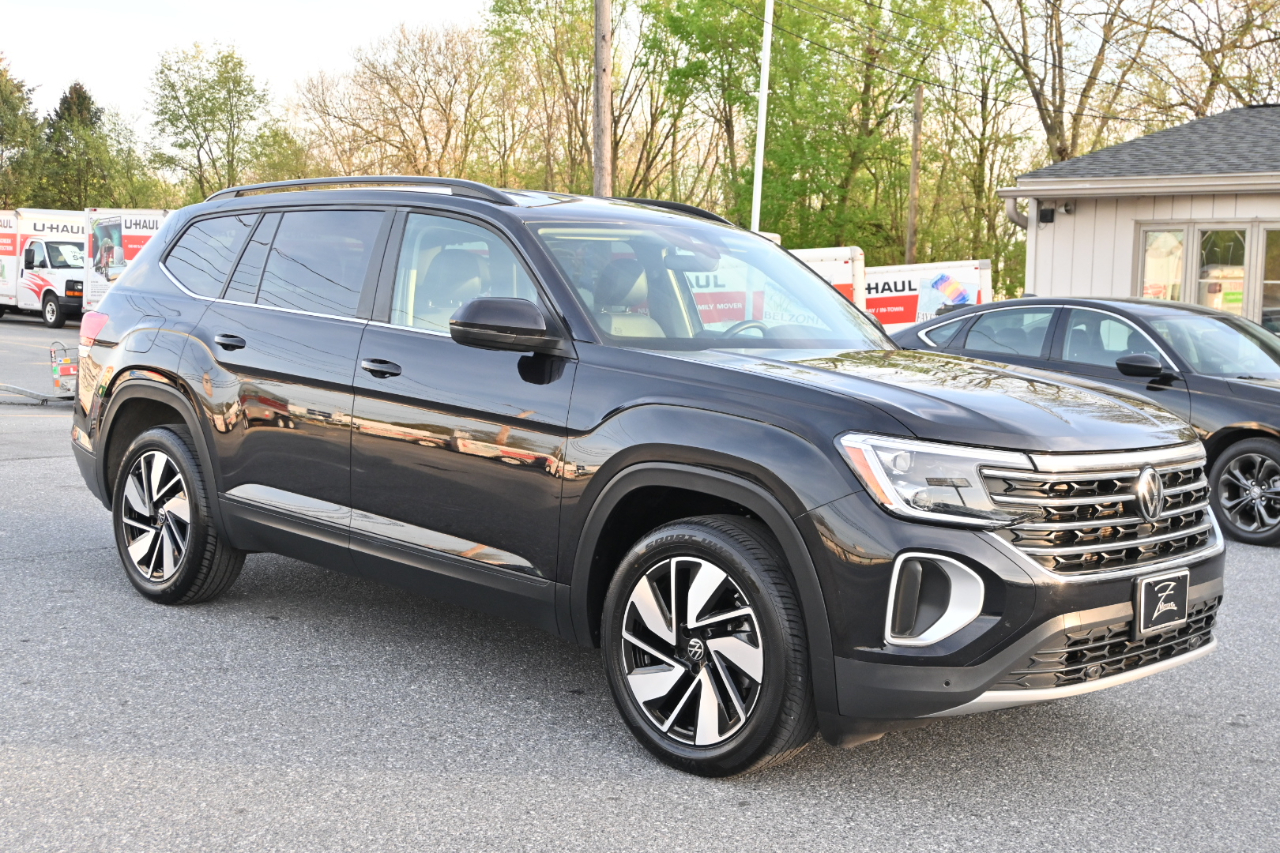 Volkswagen Atlas 2.0T SE w/Technology 4MOTION 2024