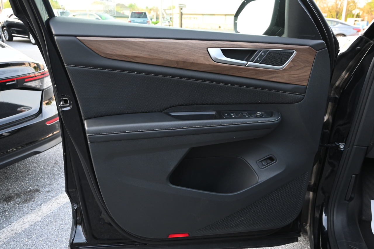 Volkswagen Atlas 2.0T SE w/Technology 4MOTION 2024