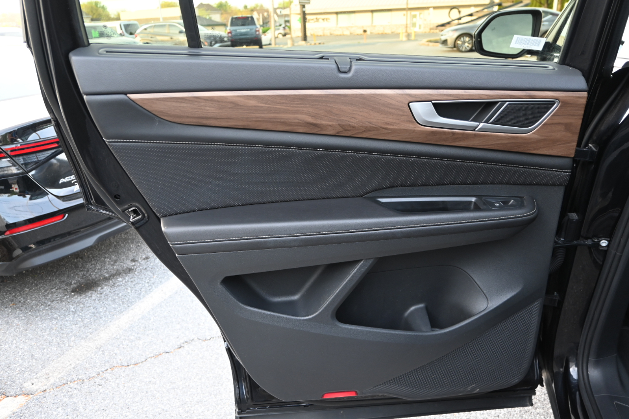 Volkswagen Atlas 2.0T SE w/Technology 4MOTION 2024