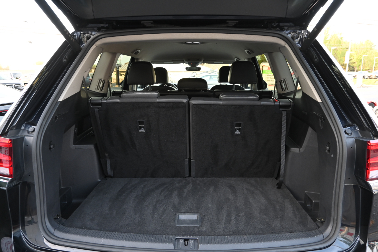 Volkswagen Atlas 2.0T SE w/Technology 4MOTION 2024