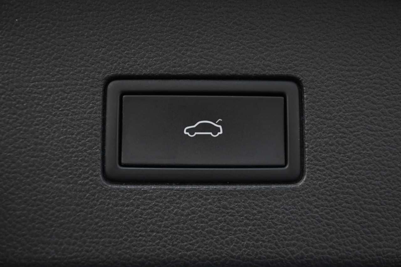 Volkswagen Atlas 2.0T SE w/Technology 4MOTION 2024