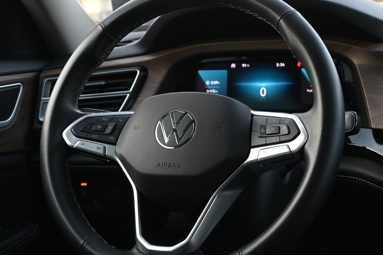 Volkswagen Atlas 2.0T SE w/Technology 4MOTION 2024