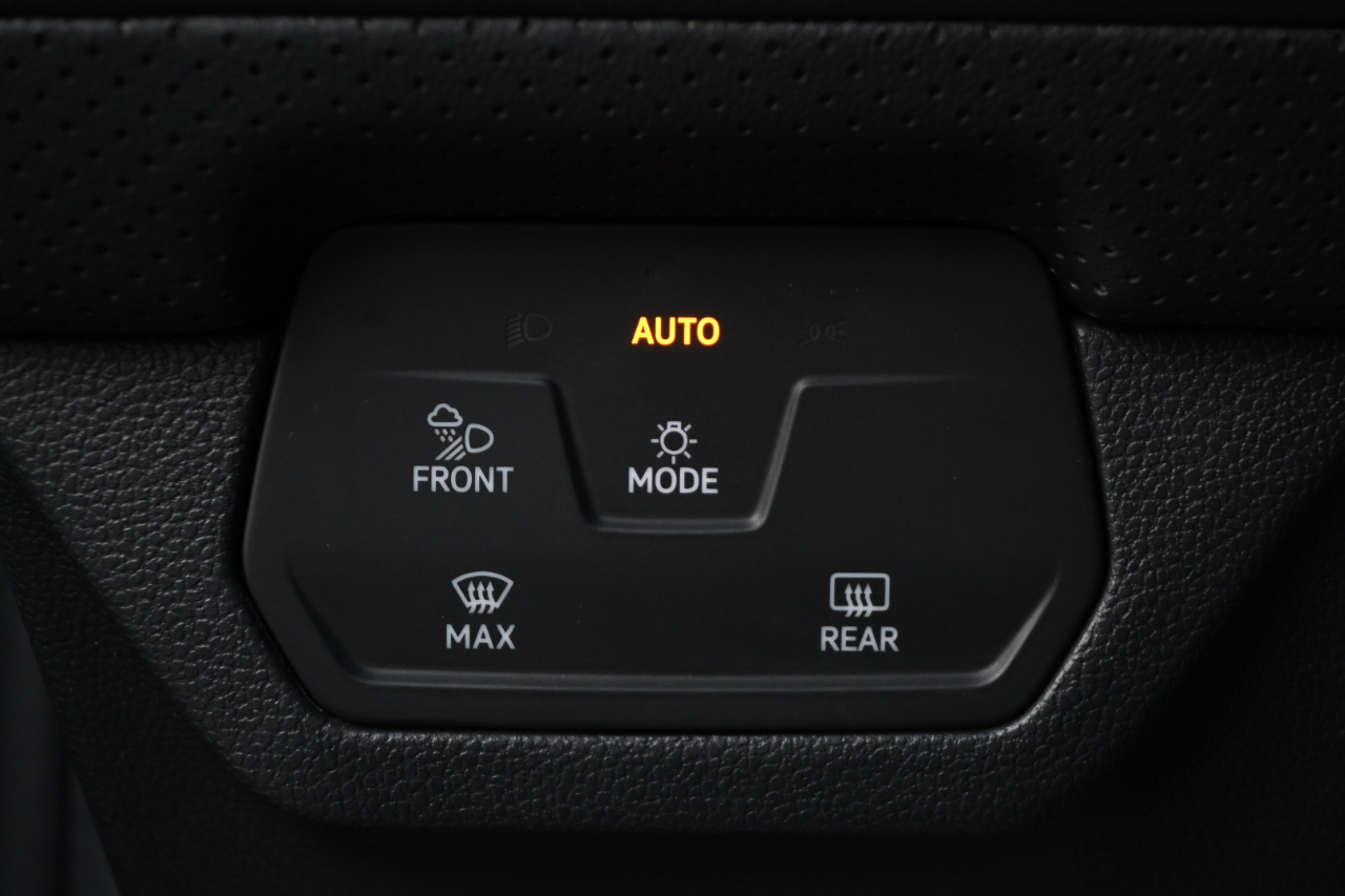 Volkswagen Atlas 2.0T SE w/Technology 4MOTION 2024