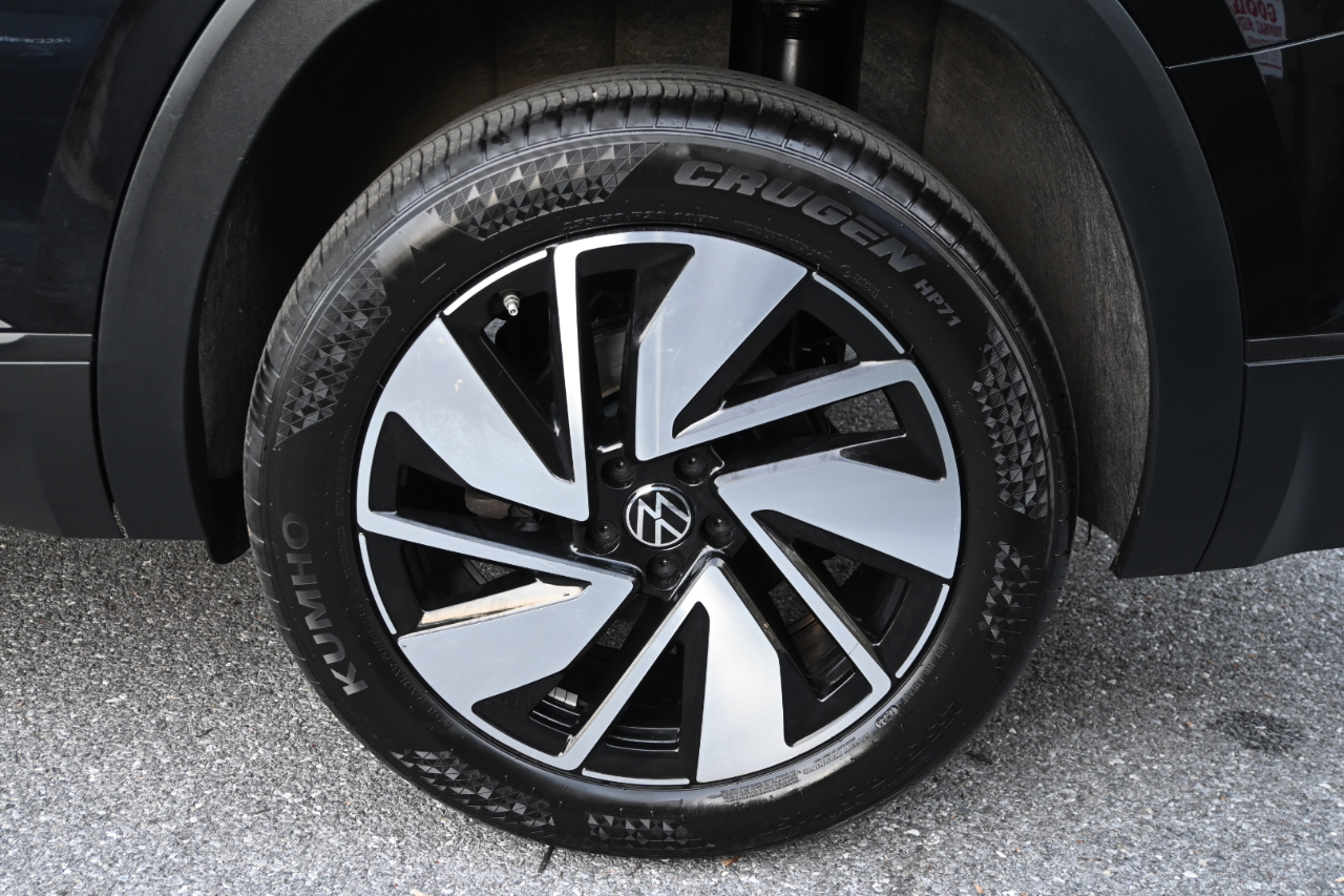 Volkswagen Atlas 2.0T SE w/Technology 4MOTION 2024