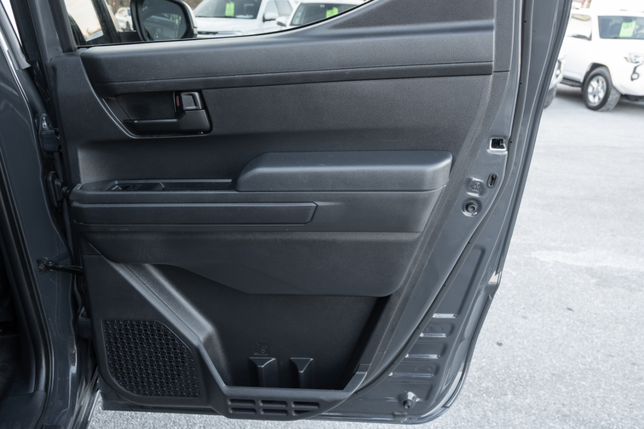 Toyota Tacoma 2WD SR5 Double Cab 6' Bed AT (Natl) 2024