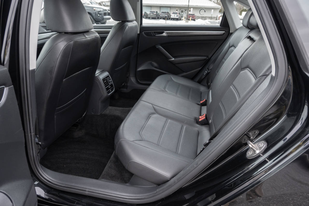 Volkswagen Passat SE 2016