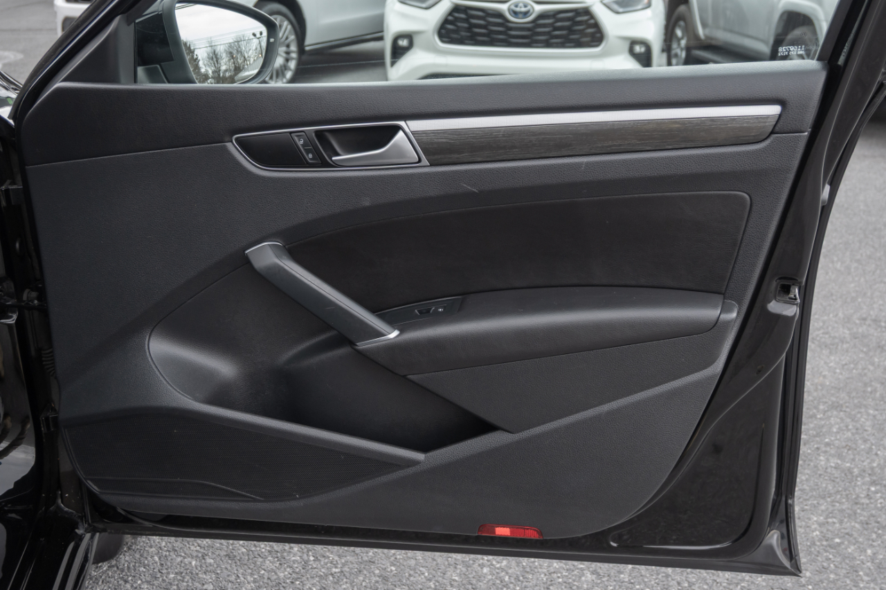 Volkswagen Passat SE 2016