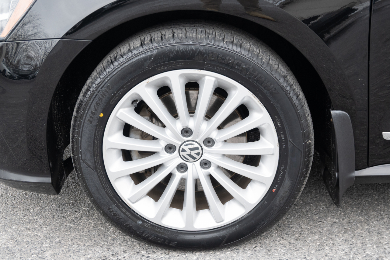 Volkswagen Passat SE 2016