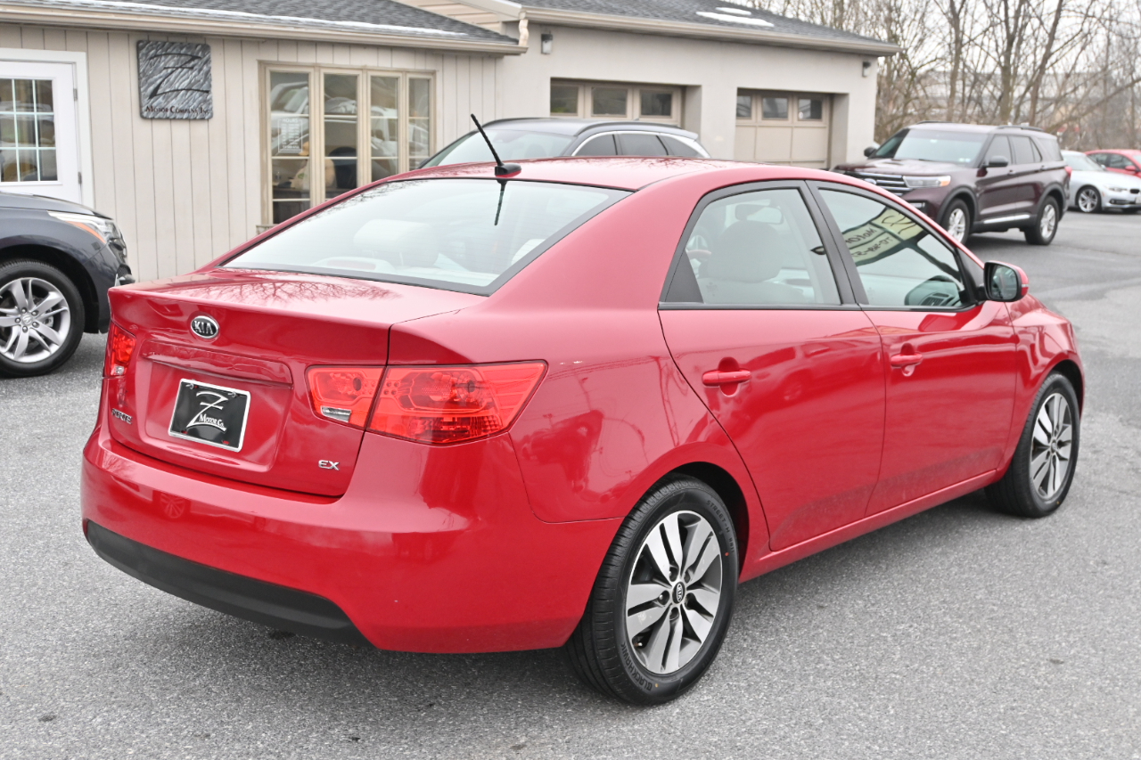 Kia Forte 4dr Sdn Auto EX 2013