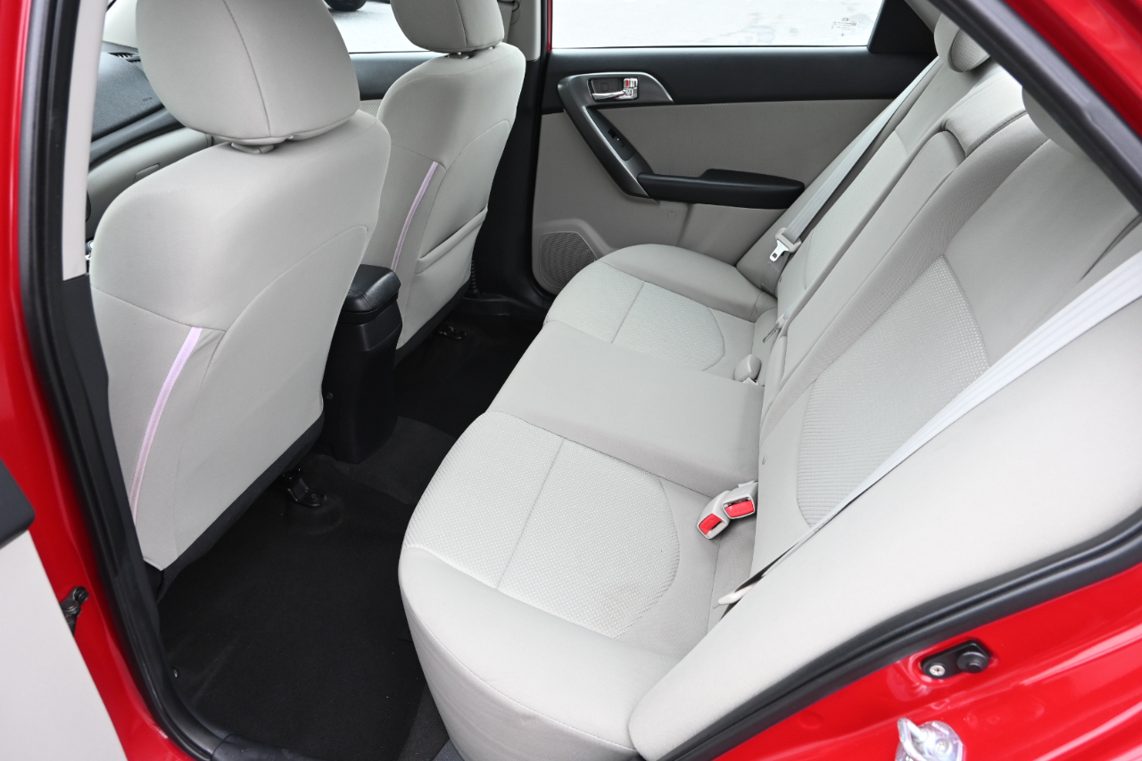 Kia Forte 4dr Sdn Auto EX 2013