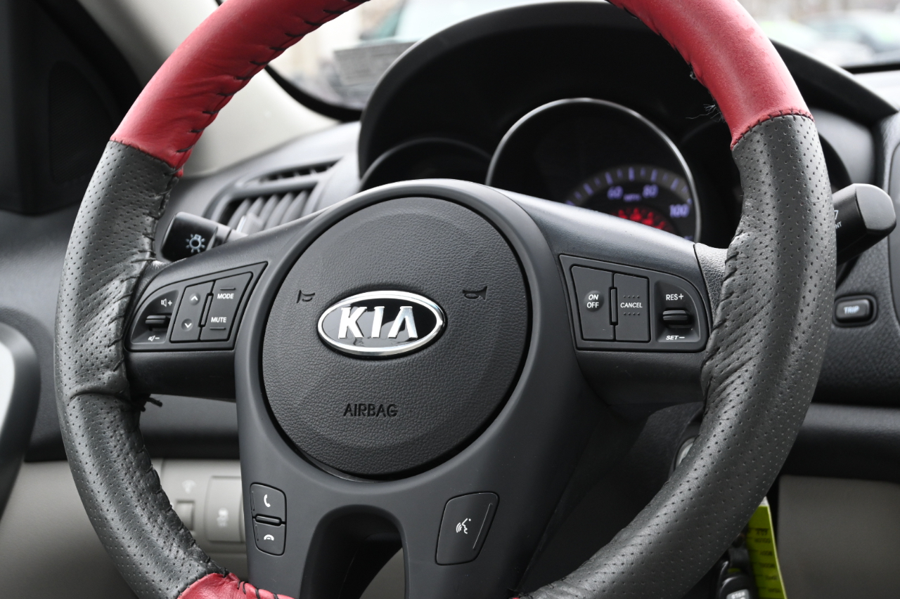 Kia Forte 4dr Sdn Auto EX 2013