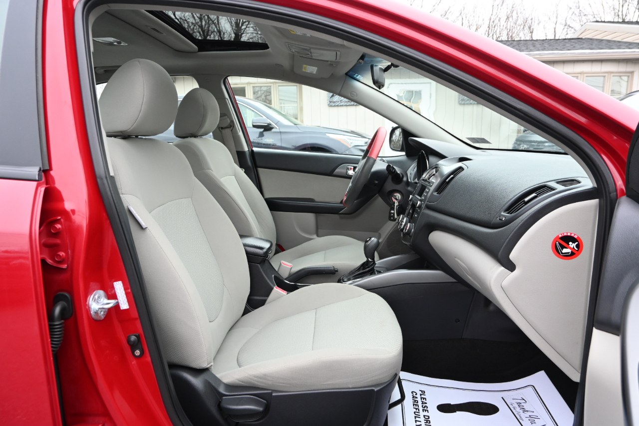 Kia Forte 4dr Sdn Auto EX 2013