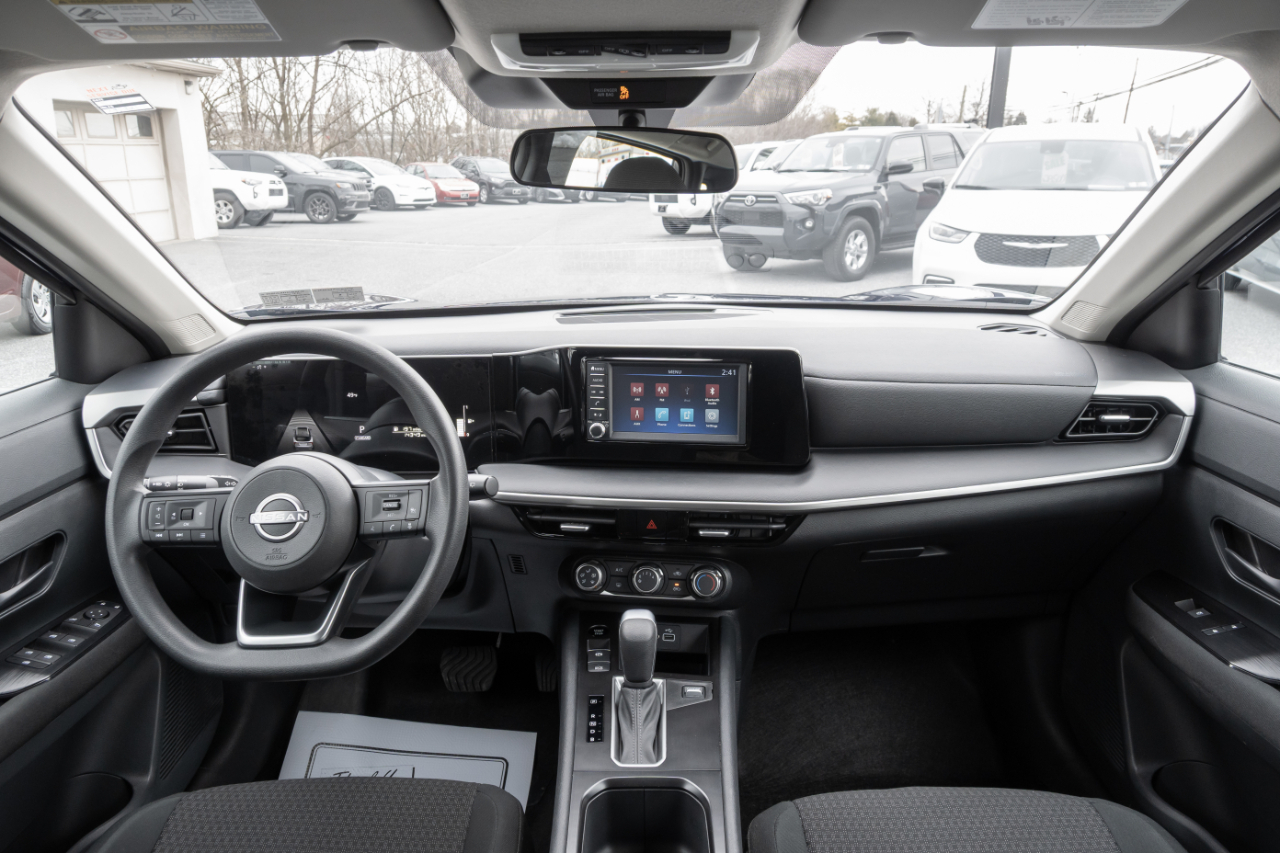 Nissan Kicks S FWD 2025