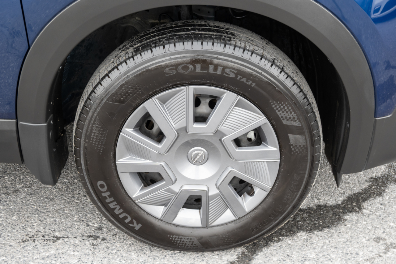 Nissan Kicks S FWD 2025