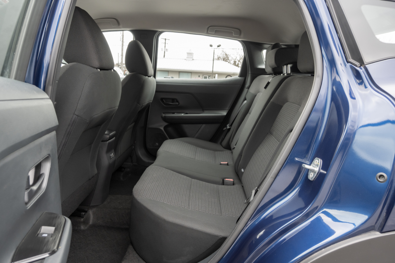 Nissan Kicks S FWD 2025