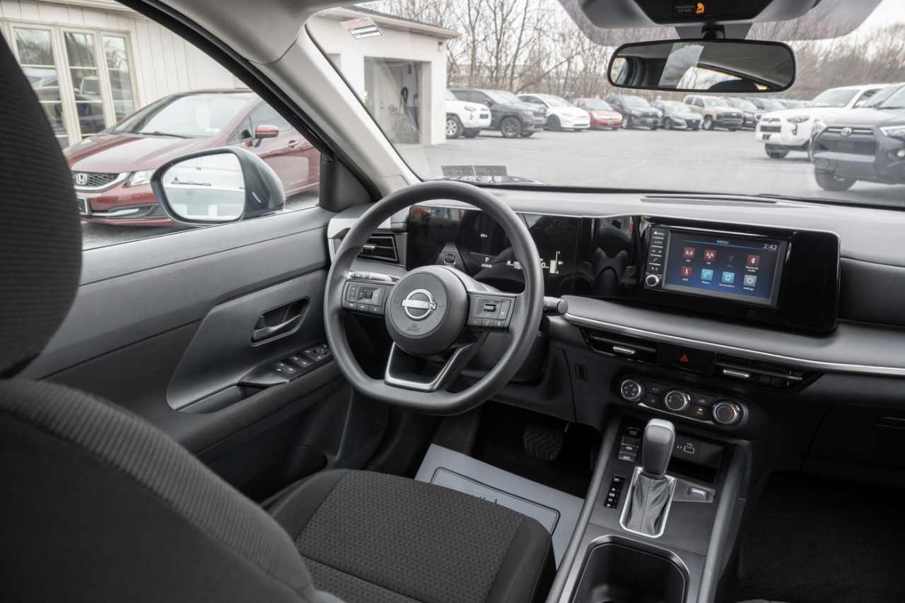 Nissan Kicks S FWD 2025