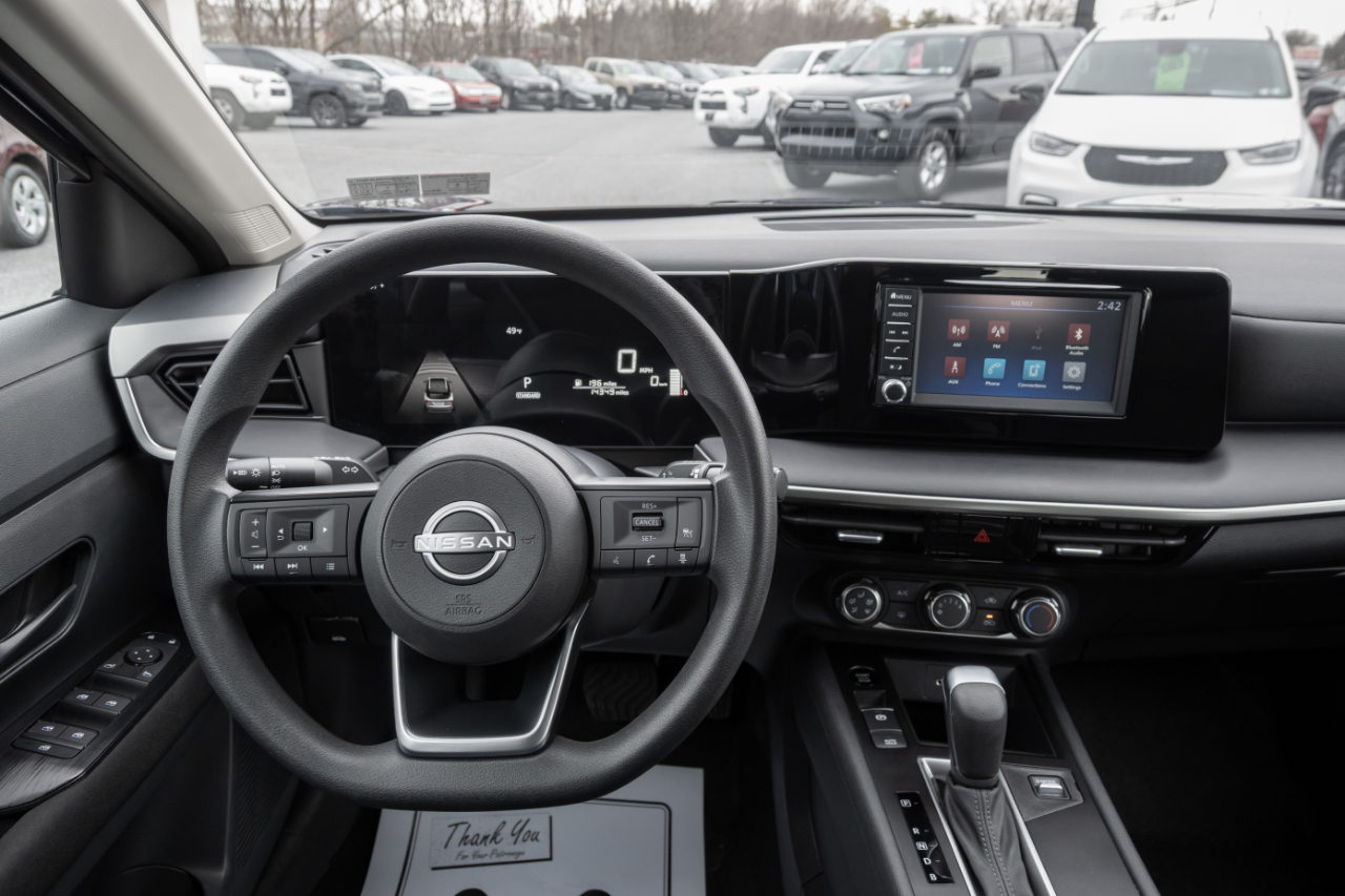 Nissan Kicks S FWD 2025