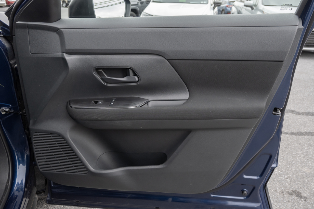 Nissan Kicks S FWD 2025