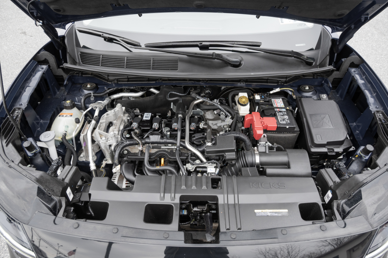 Nissan Kicks S FWD 2025