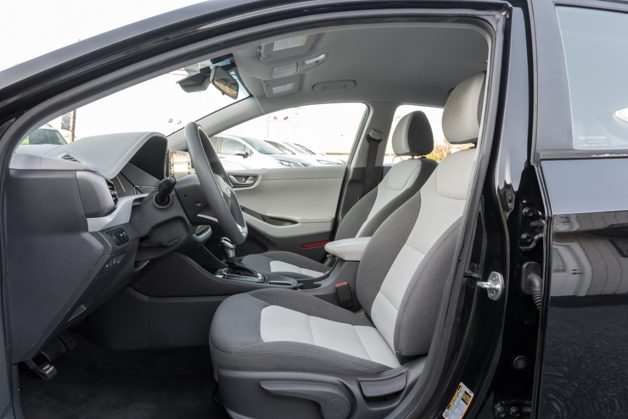 Hyundai Ioniq Hybrid Blue Hatchback 2020