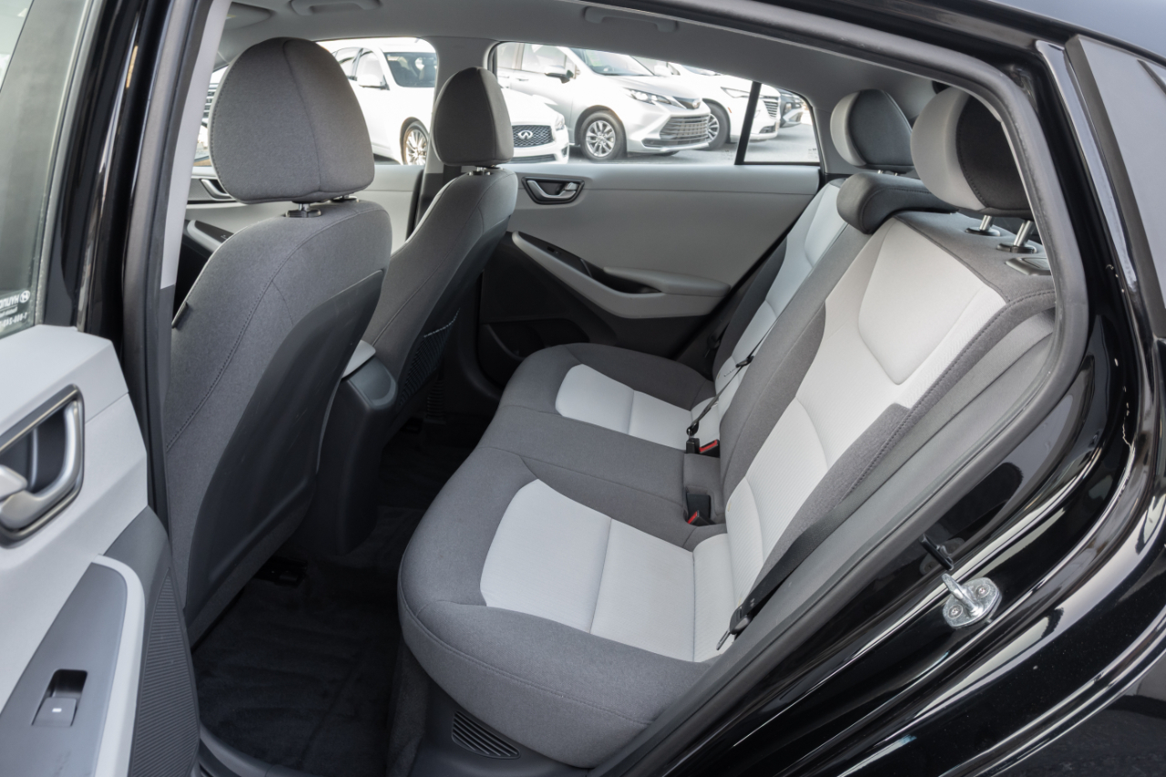 Hyundai Ioniq Hybrid Blue Hatchback 2020