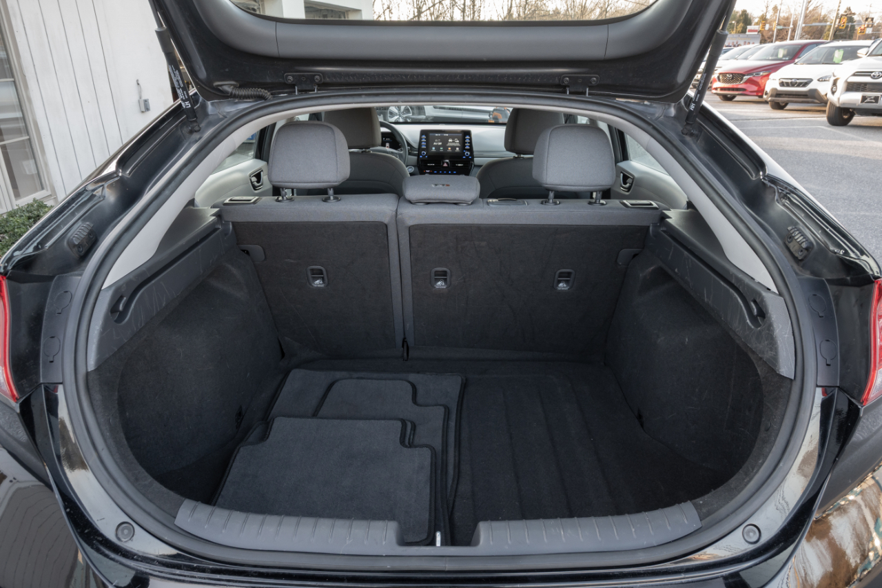 Hyundai Ioniq Hybrid Blue Hatchback 2020