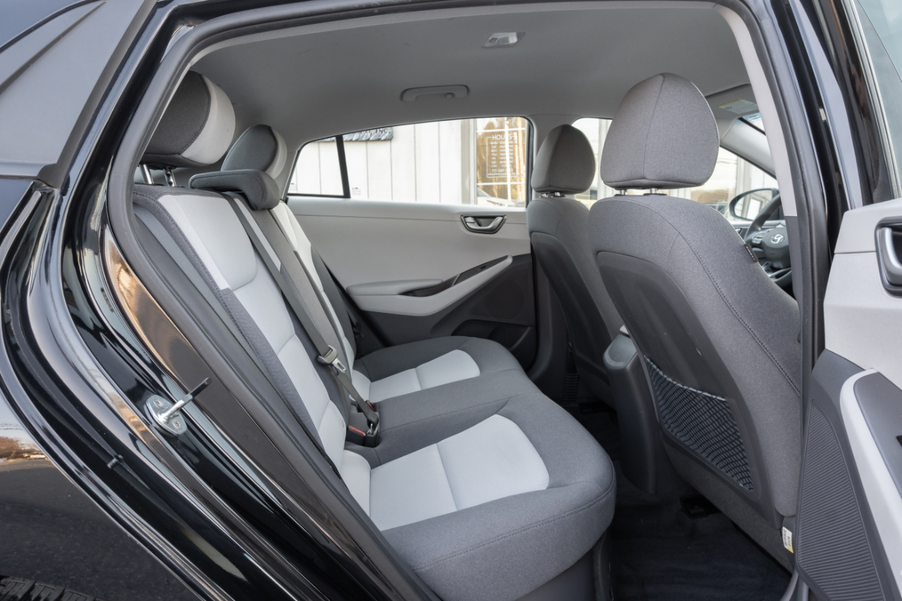 Hyundai Ioniq Hybrid Blue Hatchback 2020