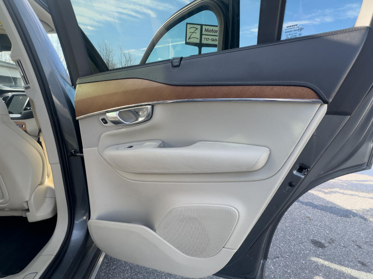 Volvo XC90 T6 AWD 7-Passenger Inscription 2017