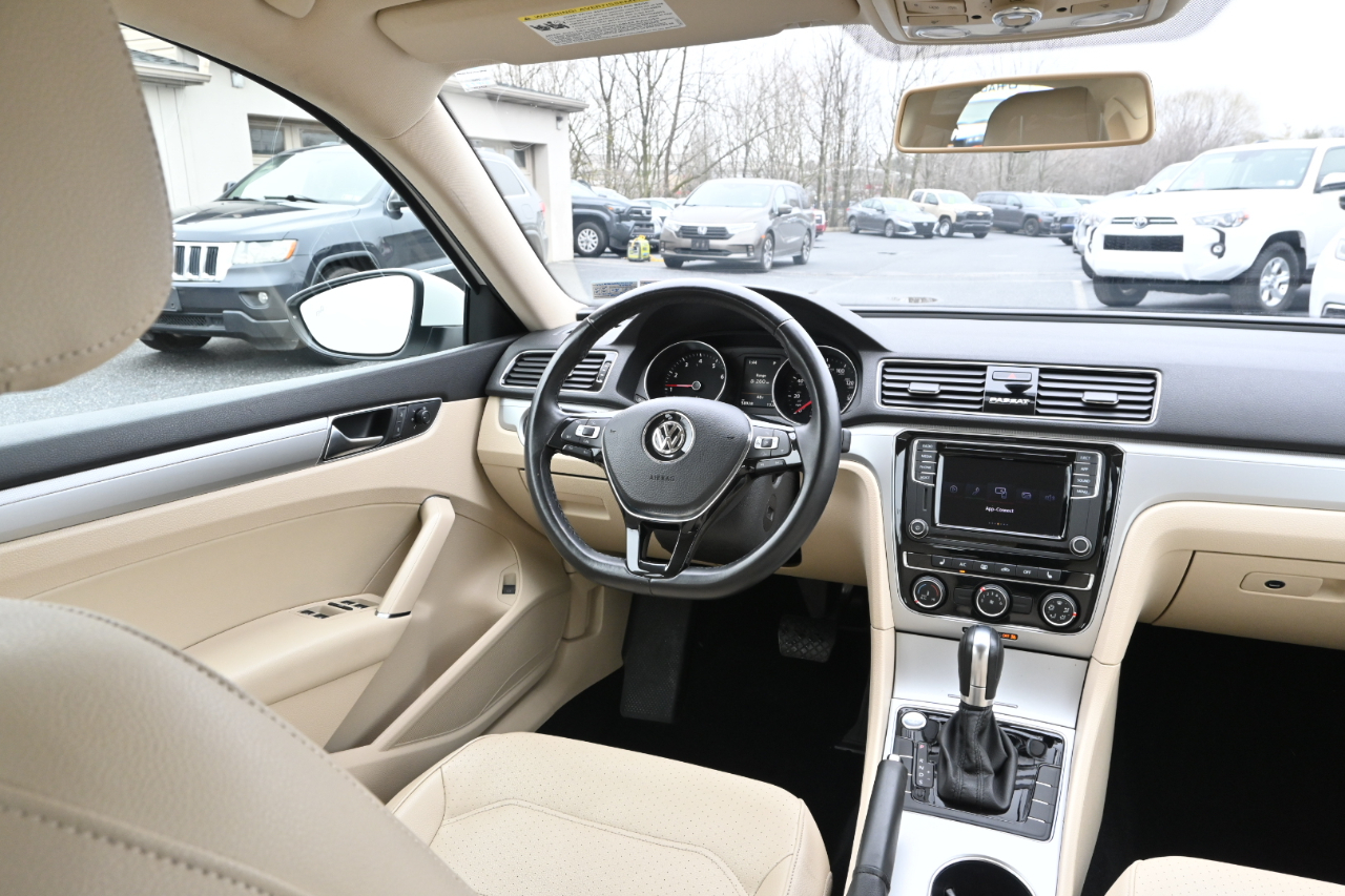 Volkswagen Passat 2.0T Wolfsburg Edition 2019