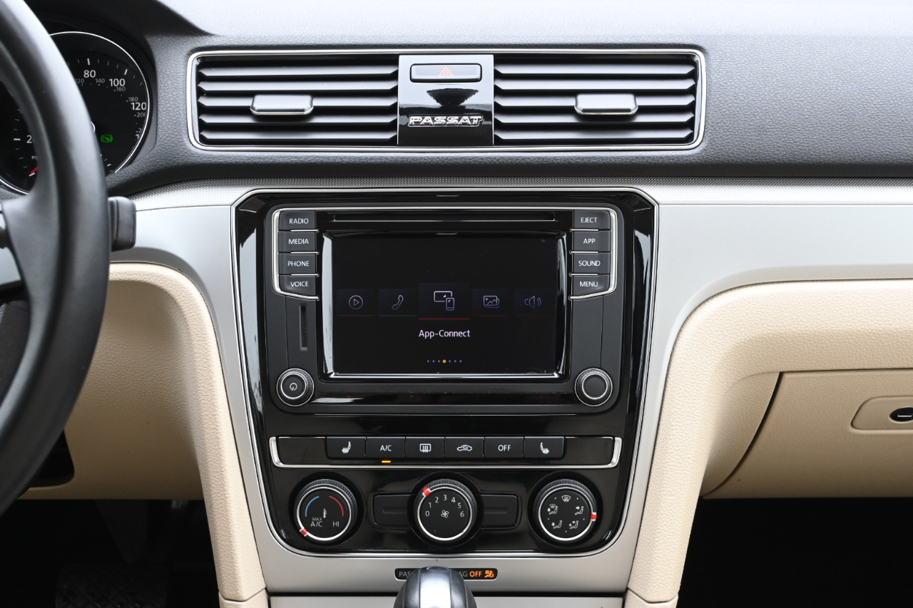 Volkswagen Passat 2.0T Wolfsburg Edition 2019