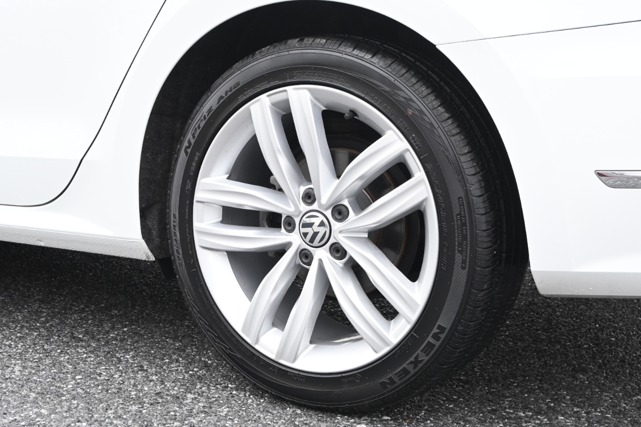 Volkswagen Passat 2.0T Wolfsburg Edition 2019