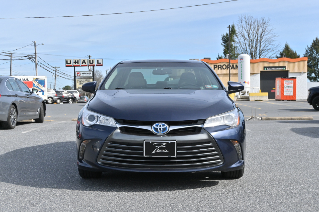 Toyota Camry  2017