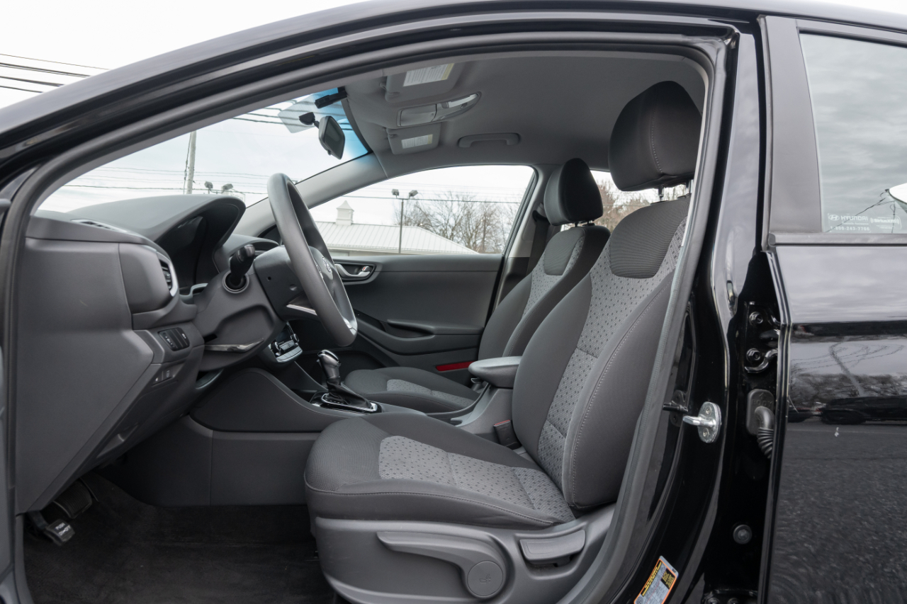 Hyundai Ioniq Hybrid Blue Hatchback 2019