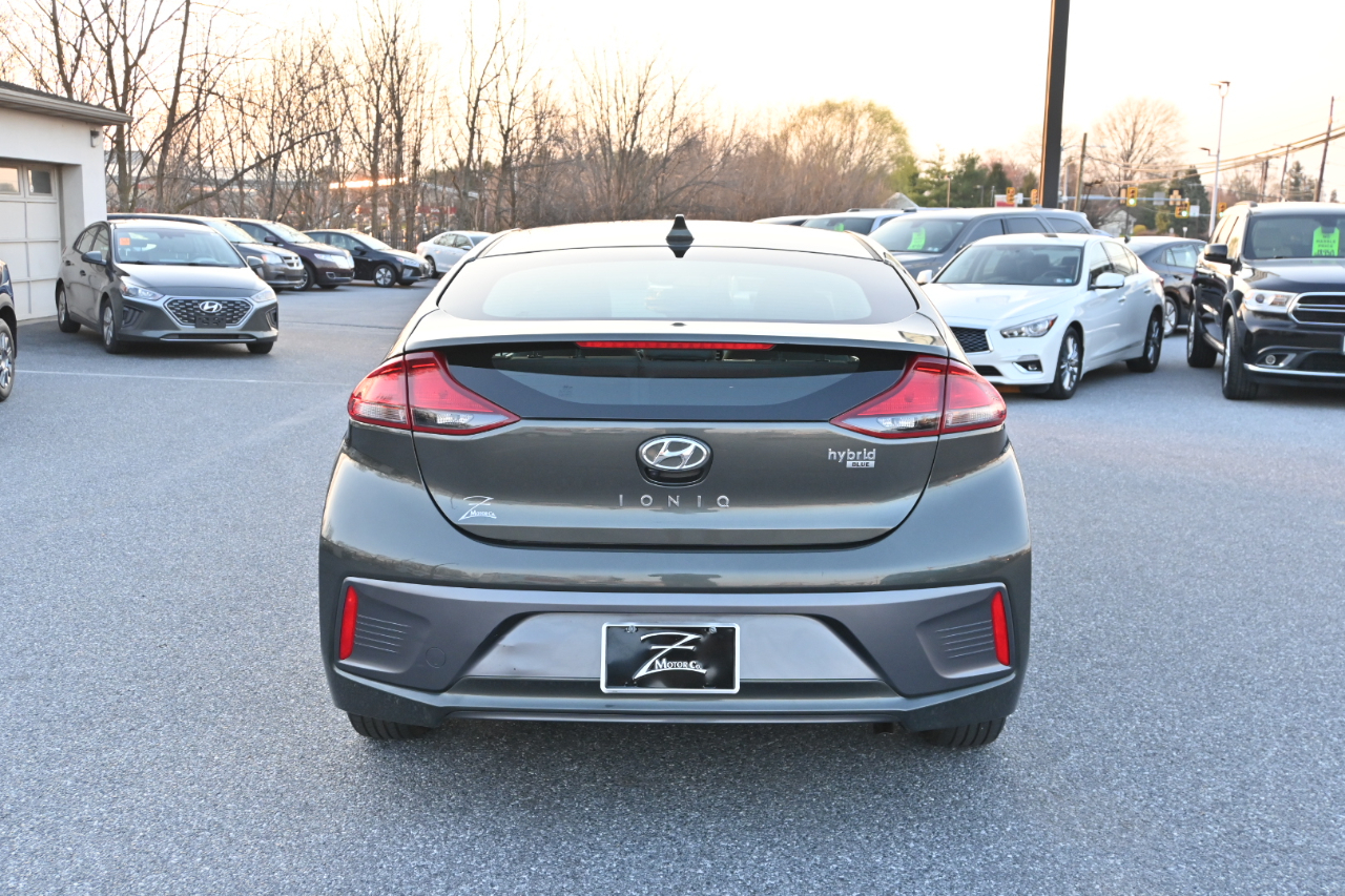 Hyundai Ioniq Hybrid Blue Hatchback 2020