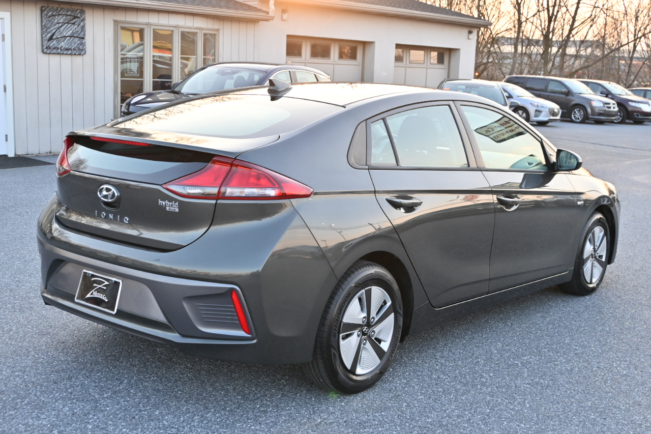 Hyundai Ioniq Hybrid Blue Hatchback 2020