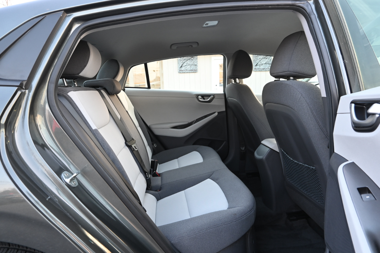 Hyundai Ioniq Hybrid Blue Hatchback 2020