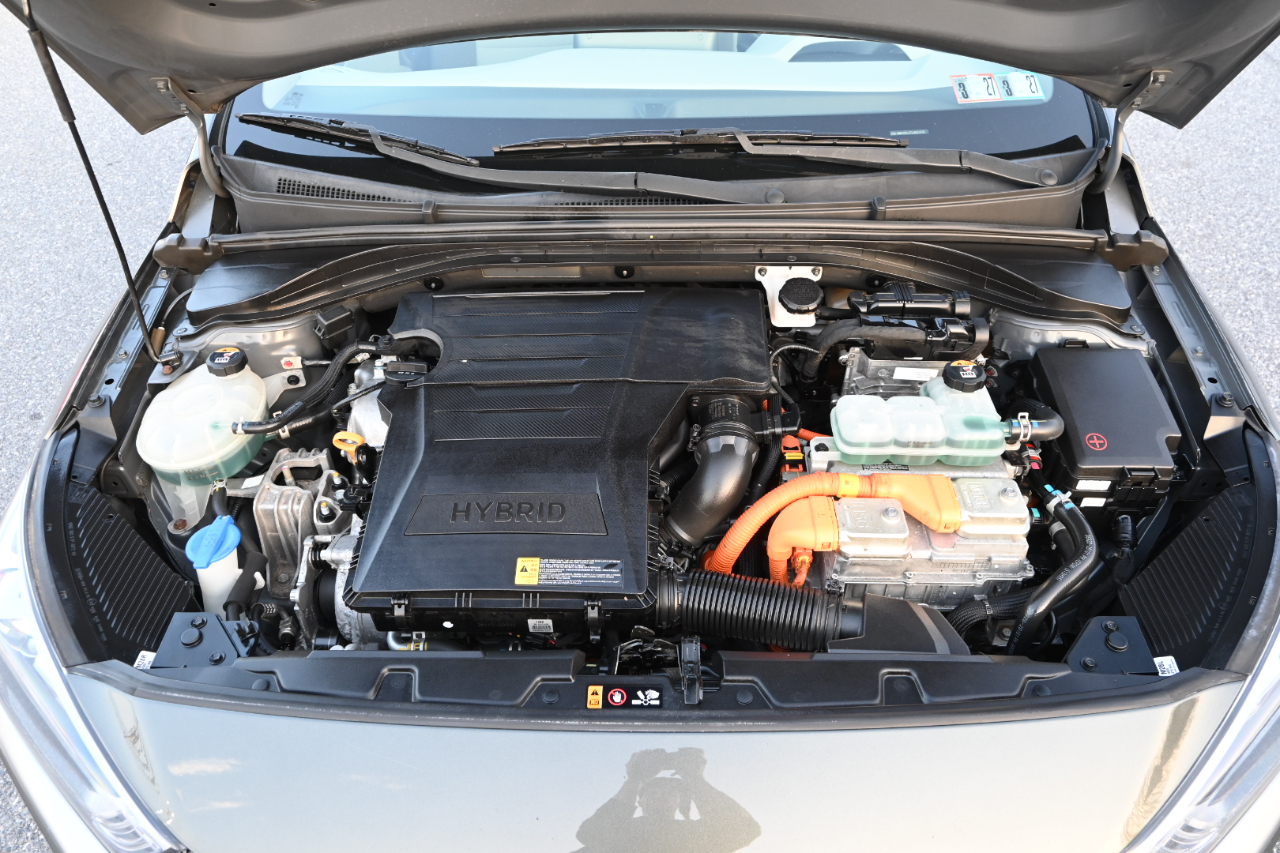 Hyundai Ioniq Hybrid Blue Hatchback 2020