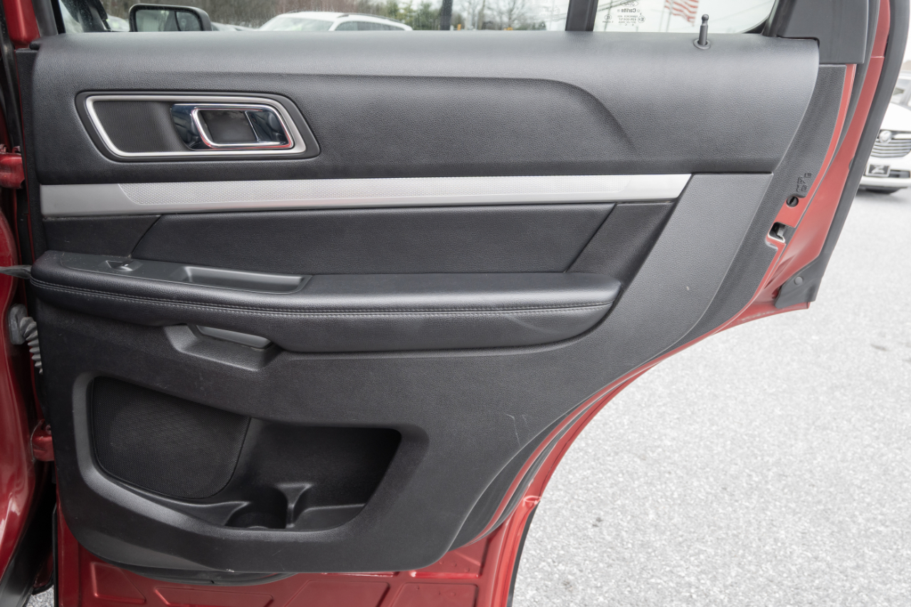 Ford Explorer 4WD 4dr XLT 2016