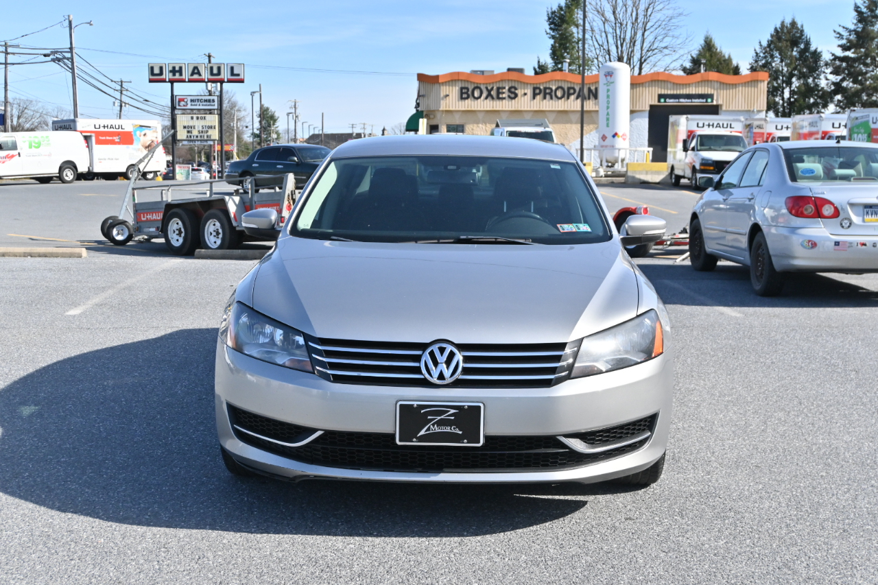 Volkswagen Passat 4dr Sdn 2.5L Auto SE PZEV 2013