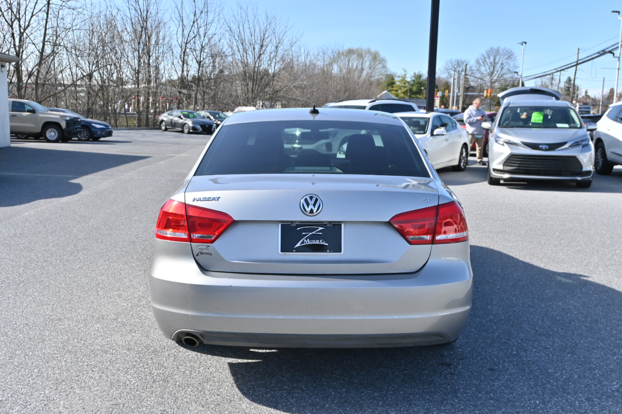 Volkswagen Passat 4dr Sdn 2.5L Auto SE PZEV 2013