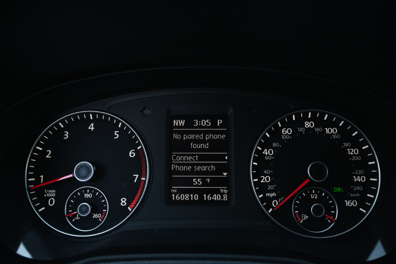 Volkswagen Passat 4dr Sdn 2.5L Auto SE PZEV 2013